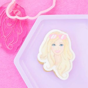 Sweet Stamp Dollhouse Glam Blonde Stamp N Cut