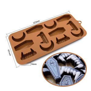 Alternative view of Silicone Chocolate Vampire Teeth Mould
