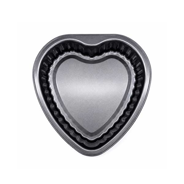 Fluted Non Stick Heart Pan